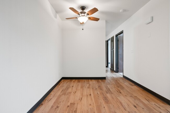 Foto del edificio - Kelly Street Villas