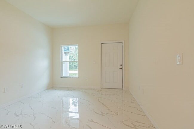 Building Photo - 2802 49th St W