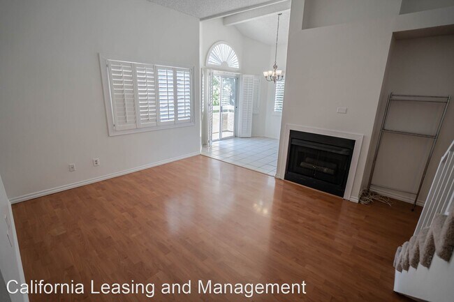 Building Photo - 3 br, 2 bath House - 19849 Sandpiper Place...