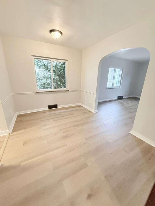 Foto del edificio - Updated 2BD 1BA Single Family House in Brackenridge!