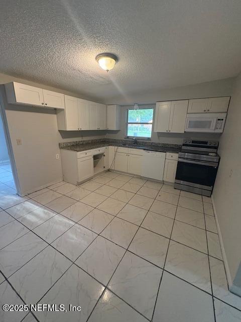 Foto del edificio - 2953 W 9th St