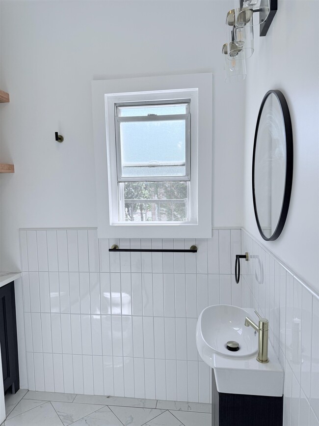 Foto del edificio - 310 SUMMIT Ave