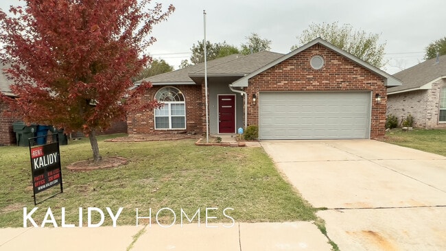 Building Photo - 9317 Apple Dr