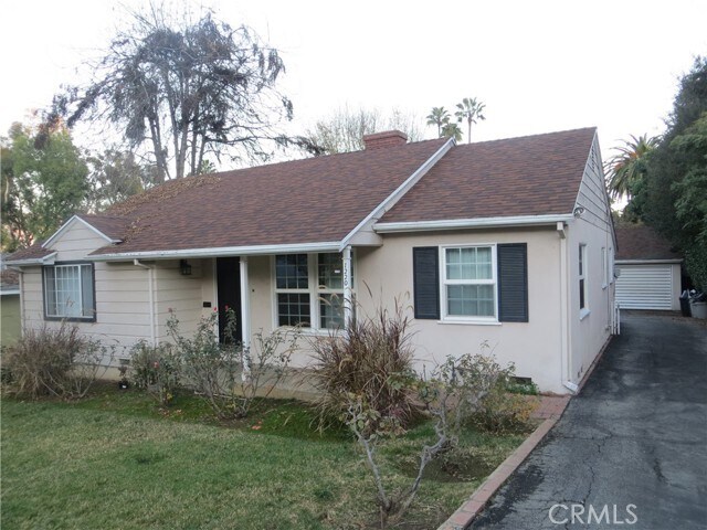 Building Photo - 1220 Orange Grove Ave