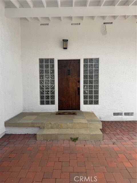 Foto del edificio - 22149 Welby Way