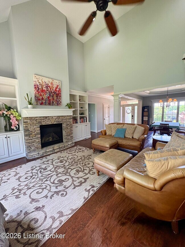 Foto del edificio - 4602 Timber Walk Ct