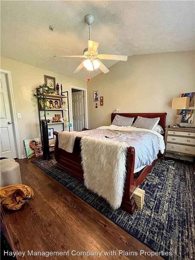 Building Photo - 3 br, 3 bath House - 1385 S Donahue Drive ...