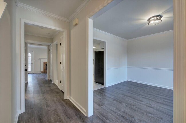 Building Photo - 1028 Windy Oaks Ct