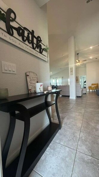 Foto del edificio - 365 Citrus Pointe Dr
