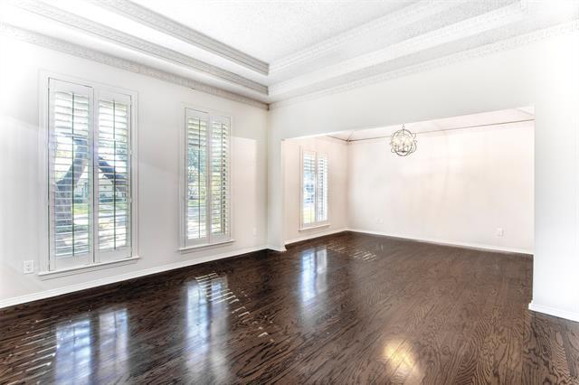 Foto del edificio - 9309 Raeford Dr