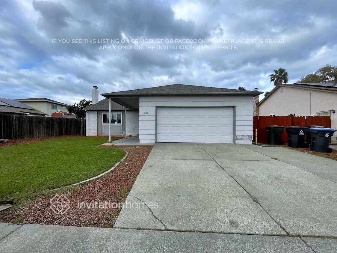 Foto principal - 604 Tule Goose Dr