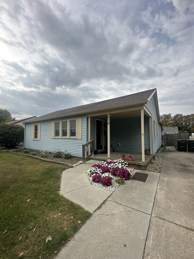 Primary Photo - 514 Walnut St