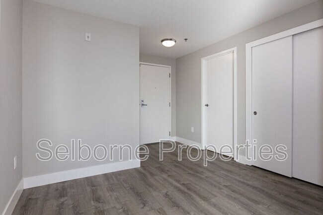 Foto del edificio - 1401 Jackson St
