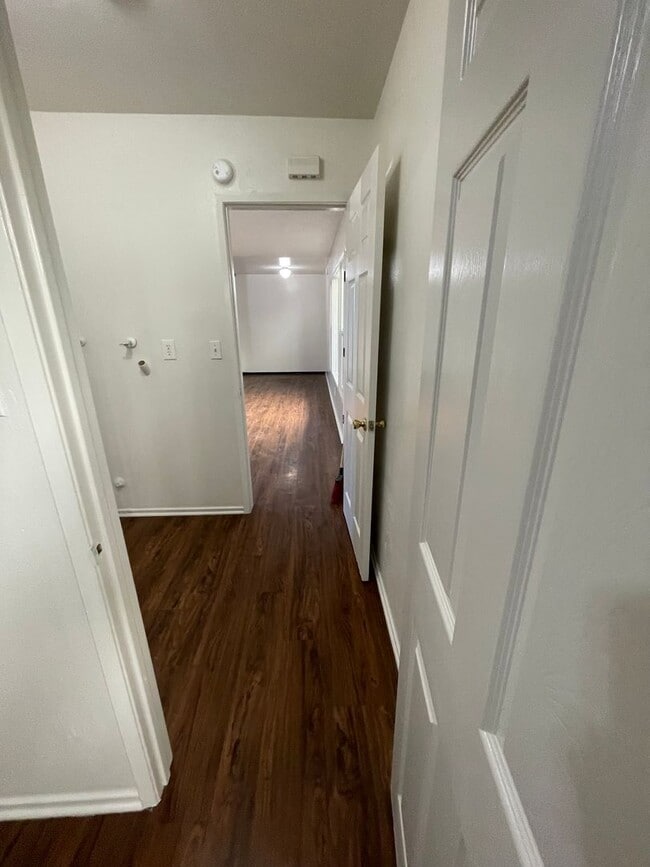 Foto del edificio - 6859 Pasado Rd