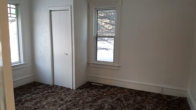 Foto del edificio - 1702 Norwood St