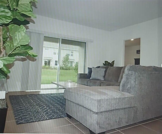 Foto del edificio - 5766 Le Marin Wy