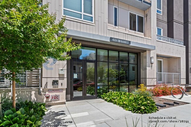 Foto del edificio - 45258 Tom Blalock St