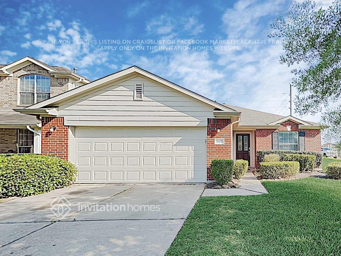 Primary Photo - 5802 Plantation Crest Dr