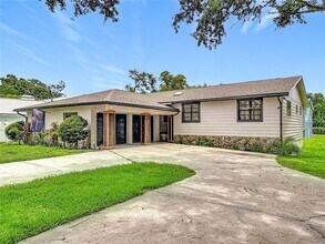 Building Photo - 12756 Poinsettia Ave