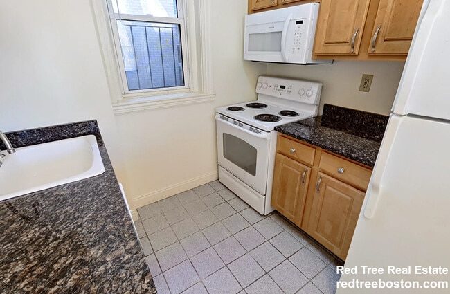 Photo - 195 Park Dr Apartment