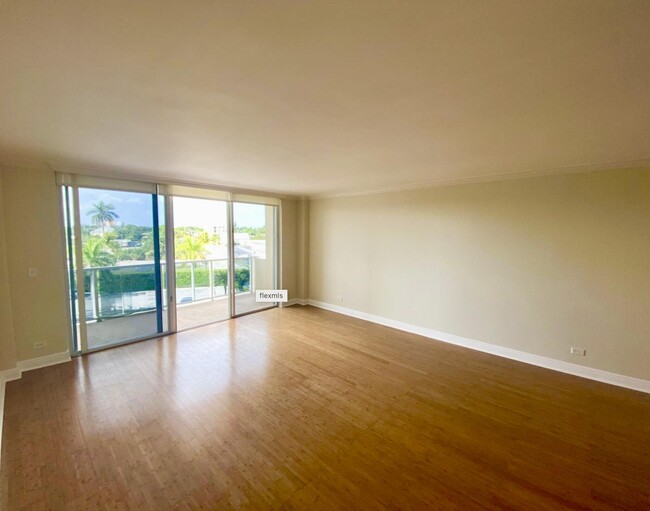 Building Photo - 2800 N Flagler Dr