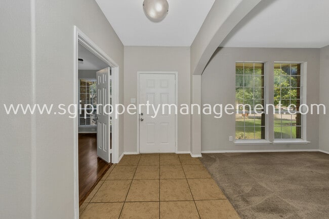 Building Photo - 5217 Sorghum Dr