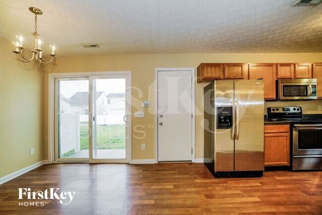 Building Photo - 5545 Goose Falls Dr