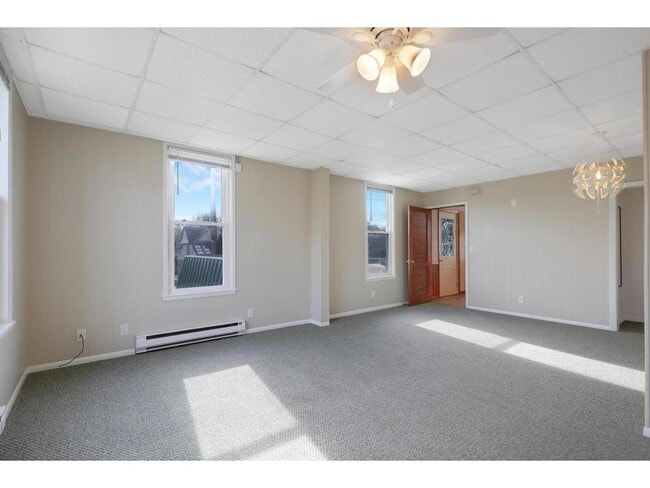 Building Photo - 3103 Irving Ave S