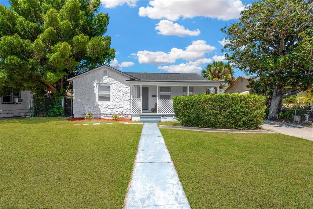 Foto principal - 4035 Fairfield Ave S