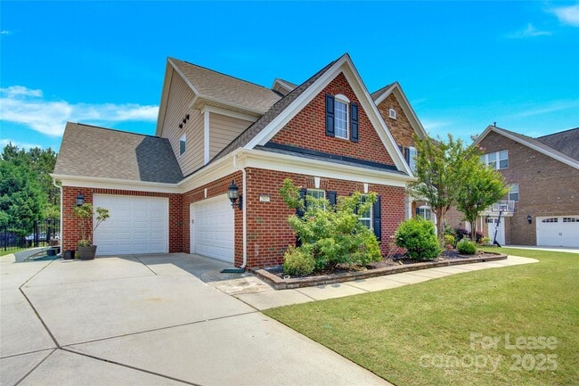 Building Photo - 2805 Julian Glen Cir