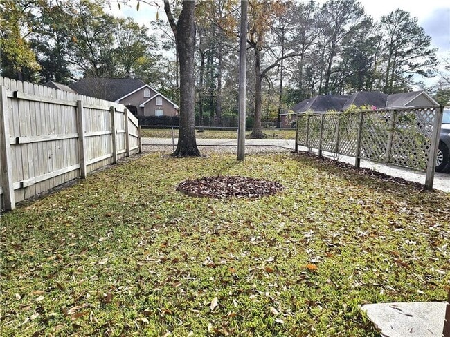 Building Photo - 59267 N Pearl Dr