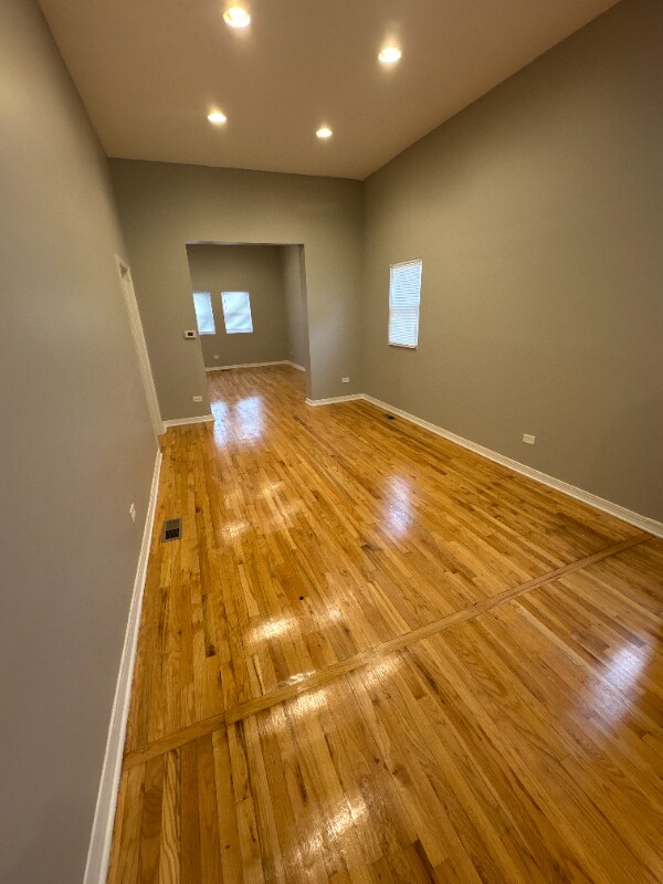 Foto del edificio - 5906 S La Salle St