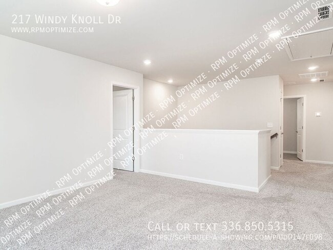 Building Photo - 217 Windy Knl Dr