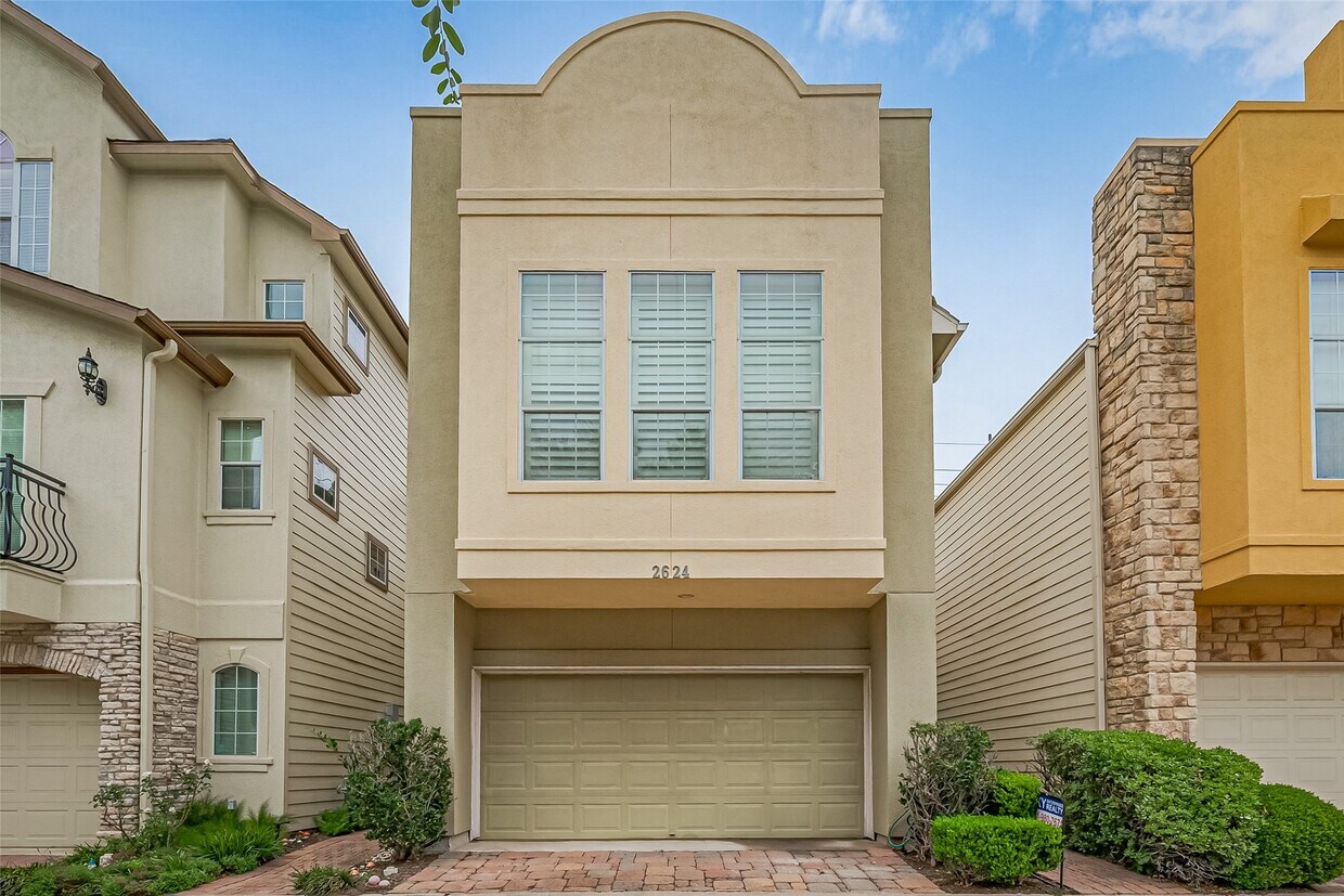 Foto principal - 2624 Starboard Point Dr