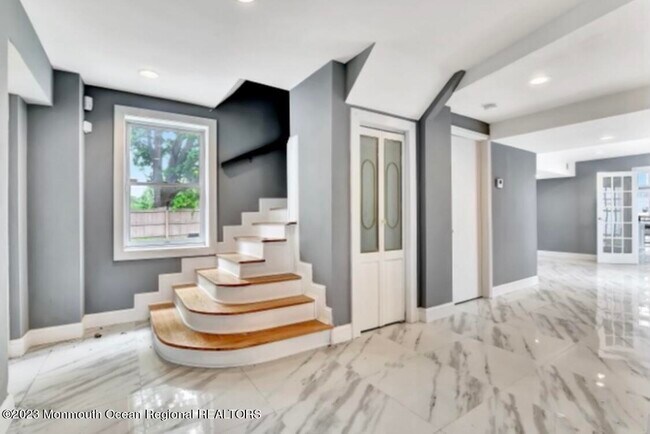 Foto del edificio - 266 Norwood Ave