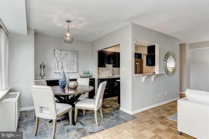 Foto del edificio - 4301 Massachusetts Ave NW