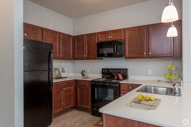 Get Villa Capri Apartments Background