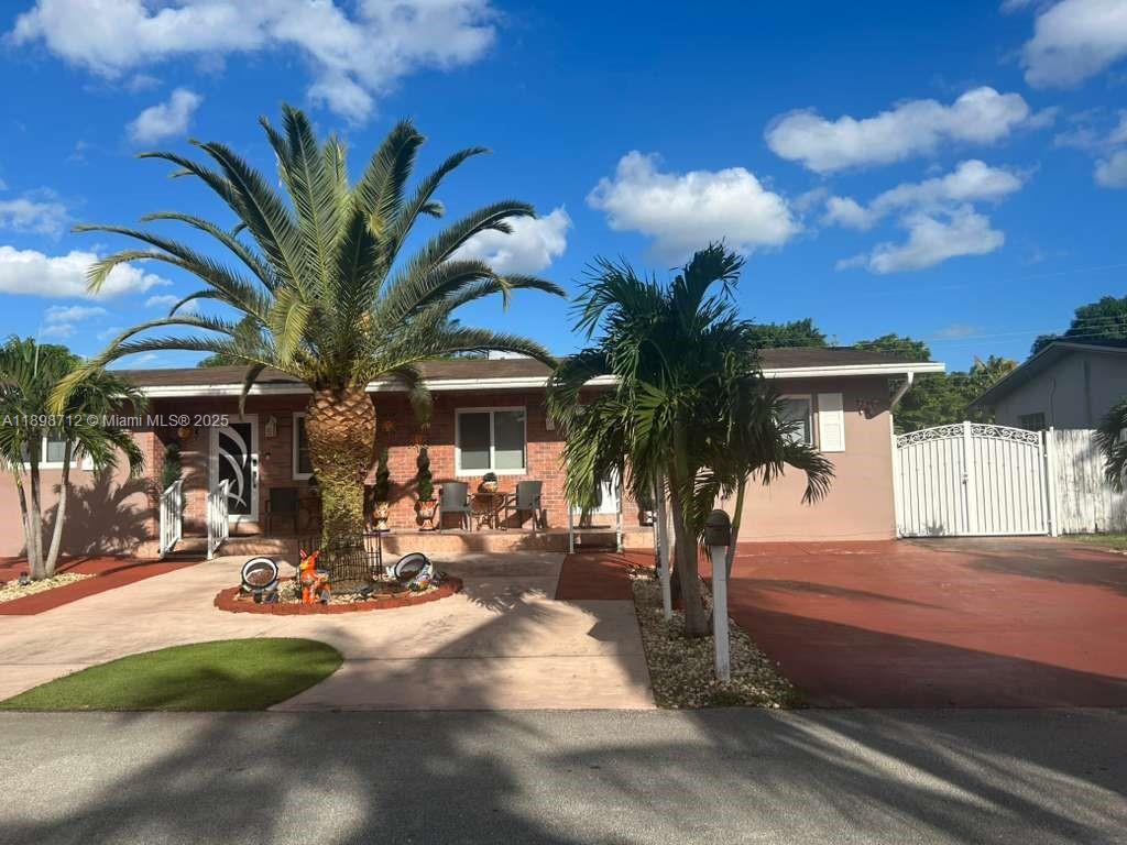 Foto principal - 1907 SW 99th Terrace