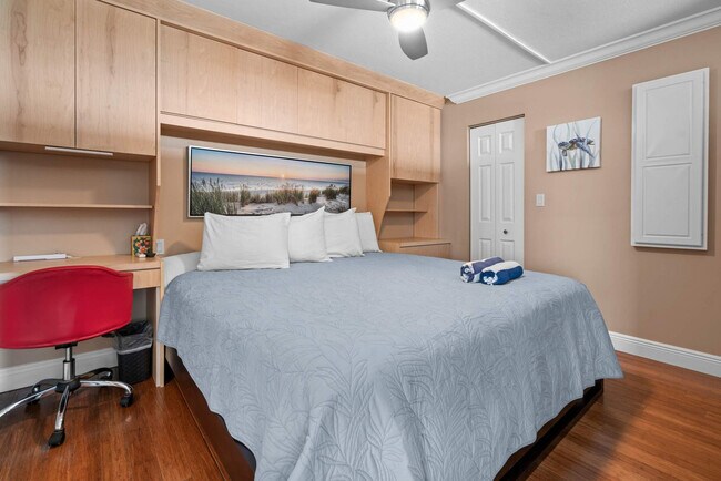 Foto del edificio - 5500 Bonita Beach Rd SW