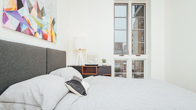 Building Photo - 492 Lefferts Ave
