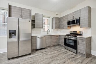 1924-1926 Spruce St photo'