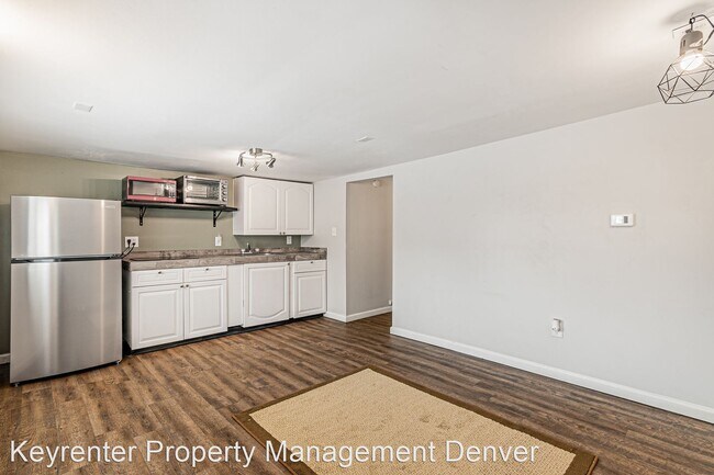 Building Photo - 1 br, 1 bath House - 4658 Logan St.