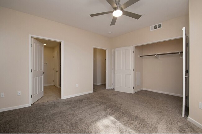 Building Photo - 6680 Canopy Ridge Ln