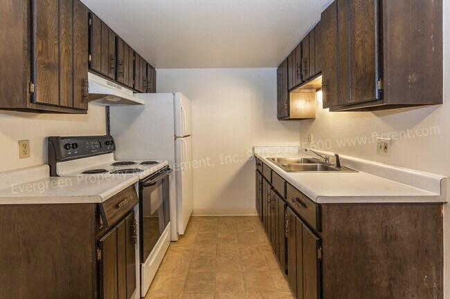Foto del edificio - 1314 E 16th St
