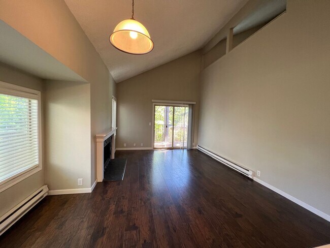 Foto del edificio - 11724 SW Boones Bend Drive ~ Captivating C...