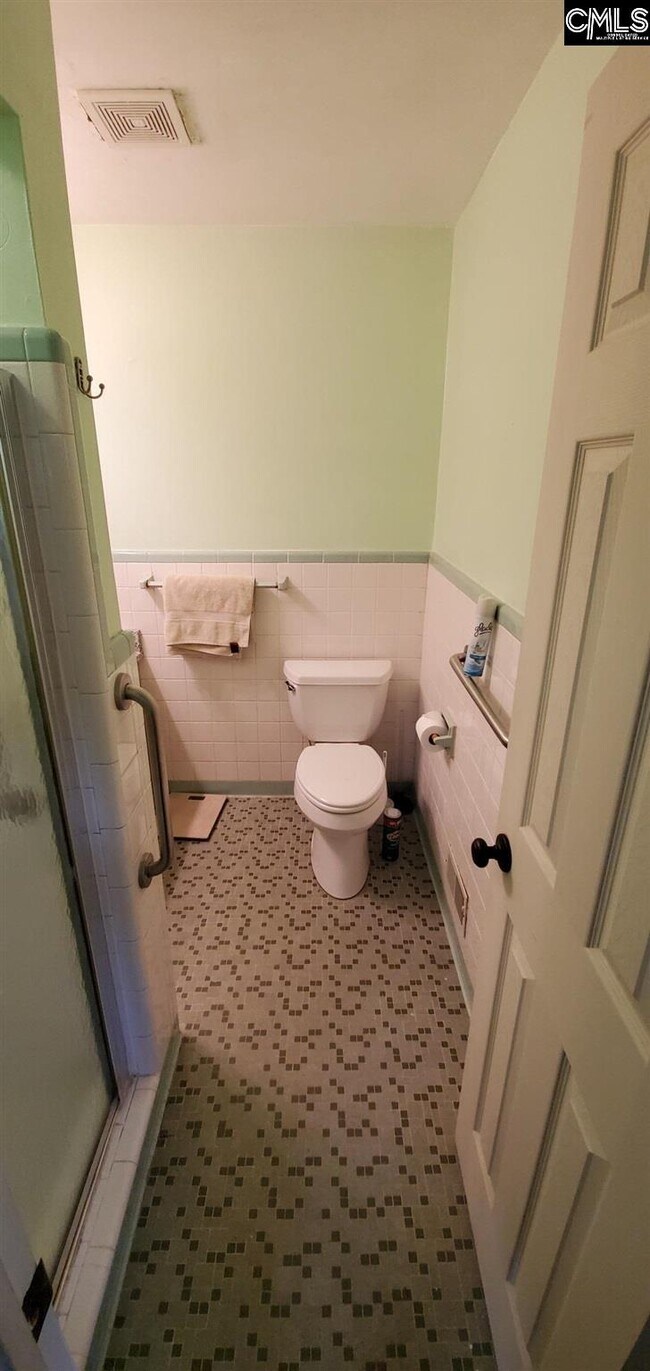 Building Photo - 4041 Verner St