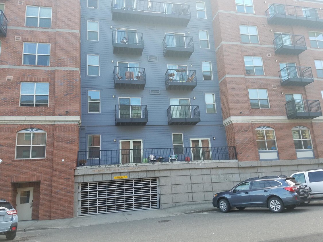 view showing garage entrance - 910 Harris Ave