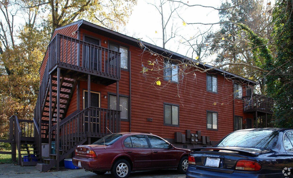 Primary Photo - 1812 Rosetta Dr