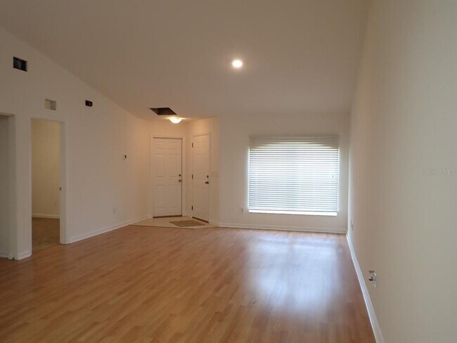 Foto del edificio - 6 Plateau Pl