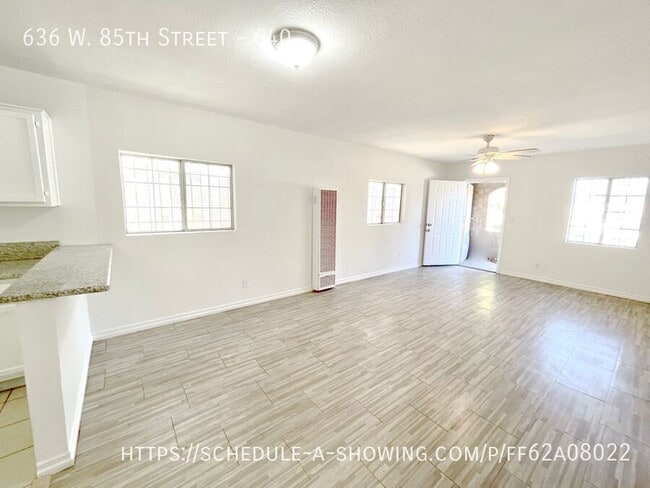 Building Photo - 636 W 85th St